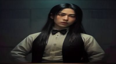 美剧《The Pitt》剧照，急诊室场景中演员们紧张救治患者，冷白荧光灯下气氛写实紧张，欧美剧2026年度口碑之作